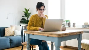 girl working on laptop